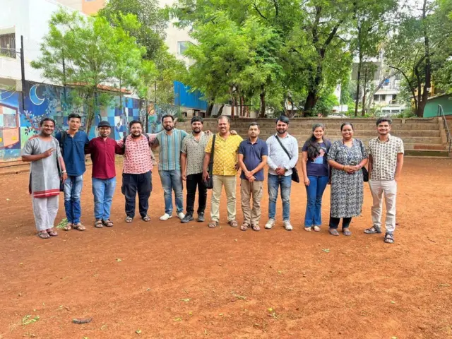 तरुणांच्या चर्चेच्या सोबतीनेच आता काही लोकांना बोलावून त्यांच्याशी संवाद देखील सुरू करण्यात आला आहे. 