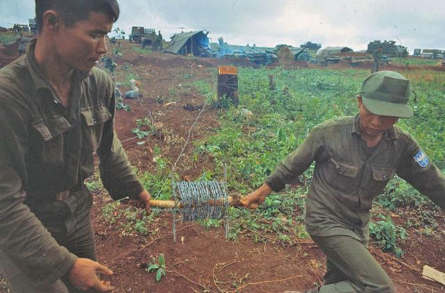 montagnards durante la guerra de Vietnam.