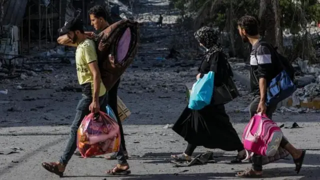 সুরক্ষিত আশ্রয়ের খোঁজে