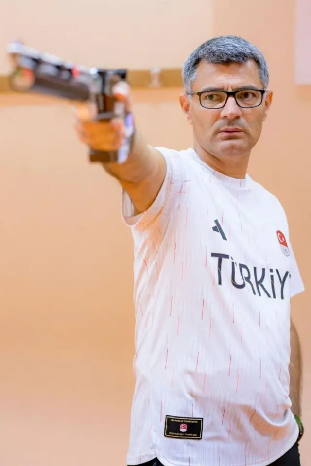 తుర్కిష్ షూటర్