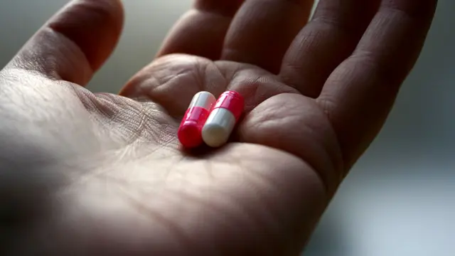Píldoras en mano