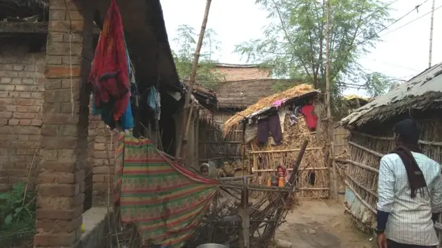 બિહારના ગામડાની તસવીર