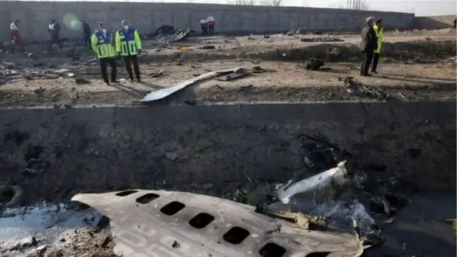 তেহরান থেকে উড্ডয়নের কিছুক্ষণ পরেই বিমানটি ভূ-পাতিত হয়।