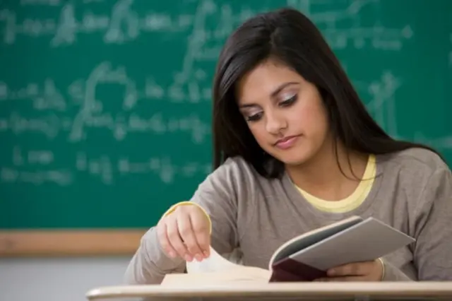 બીબીસી ગુજરાતી, બોર્ડની પરીક્ષા, ગુજરાત, ગુજરાત બોર્ડ, સીબીએસઈ, ધો. 10 અને ધો. 12ની પરીક્ષાની તૈયારીઓ એક્ઝામ સેન્ટર