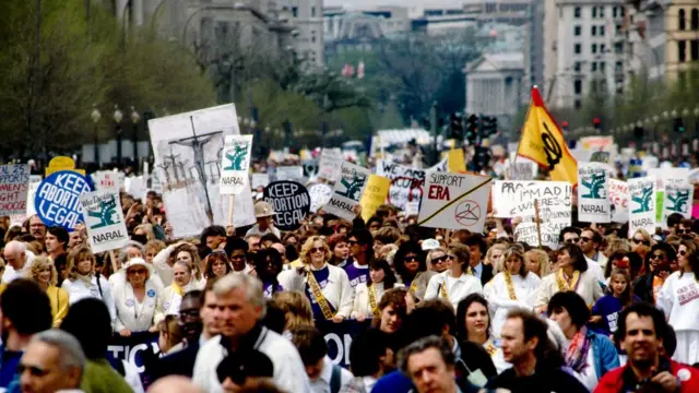 ১৯৮৯ সালের এপ্রিলে ওয়াশিংটনে নারী অধিকারের দাবিতে বিক্ষোভ