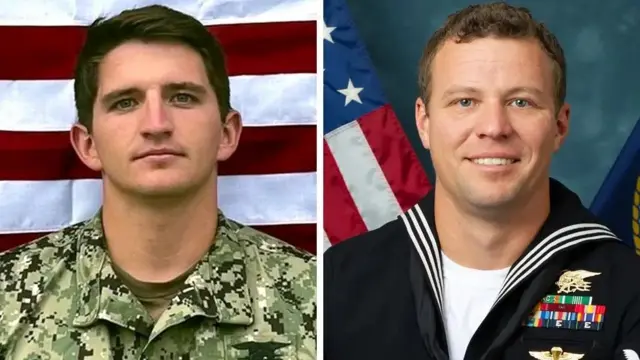 Navy Seals Nathan Gage Ingram (Biddix) iyo Christopher Chambers (Midig) labaduba waxay ku qaraqmeen intii lagu jiray hawshii lagu doonayay in lagu xakameeyo doonta Pahlawan