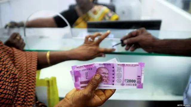 money exchange at banks