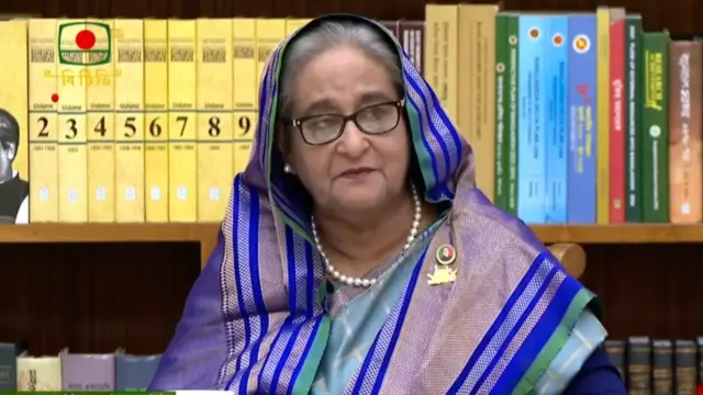 শেখ হাসিনা আবারো বলেছেন সংবিধান অনুযায়ী নির্বাচন যথাসময়ে অনুষ্ঠিত হবে 