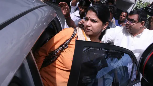 2007லிருந்து தொடர்ந்து மேலெழுந்துவந்த கனிமொழியின் அரசியல் வாழ்வில், ஒரு தடைக்கல்லாக 2ஜி விவகாரம் அமைந்தது.