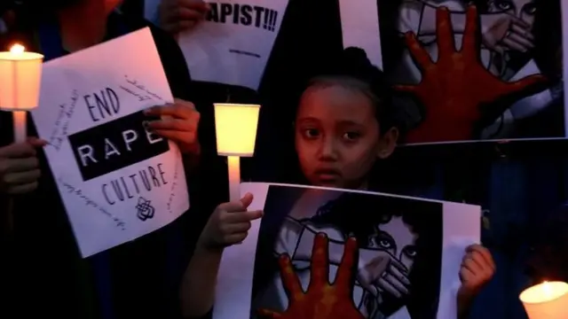 बलात्कार के विरोध में प्रदर्शन