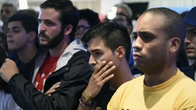 Opositores decaídos.