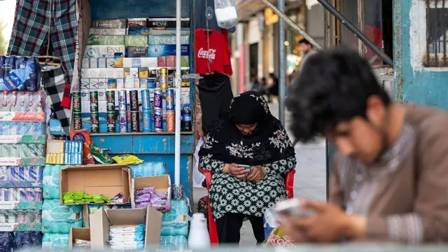 ఇంటర్నెట్, షట్డౌన్, ఆన్‌లైన్ ఆర్డర్స్, లావాదేవీ, డెలివరీ, వ్యాపారం