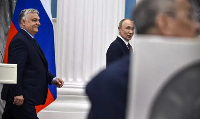 آقای پوتین شش روز پیش از دیدار با دونالد ترامپ با ولادیمیر پوتین دیدار کرده بود