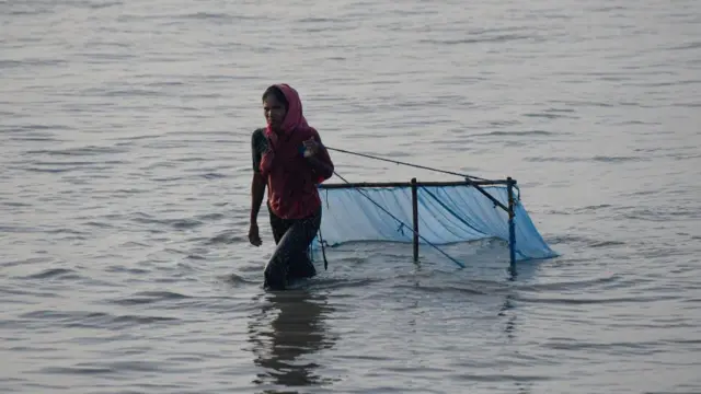 காலநிலை மாற்றம், பெண்களுக்கு இரட்டைச் சுமை
