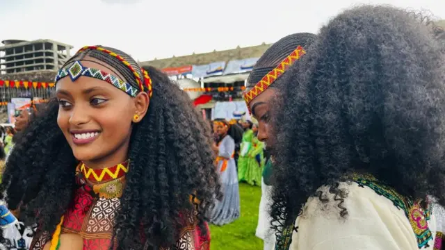 እቲ በዓል ሎሚ ሓሙስ ጀሚሩ ክሳብ ቀዳም ደሚቑ ክቕጽል እዩ።