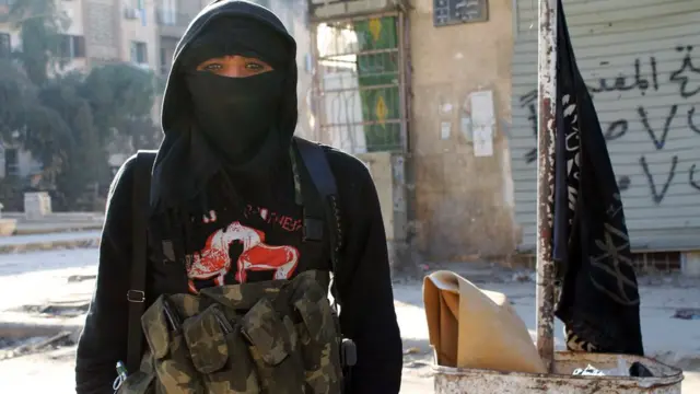Combatiente de al Nusra.