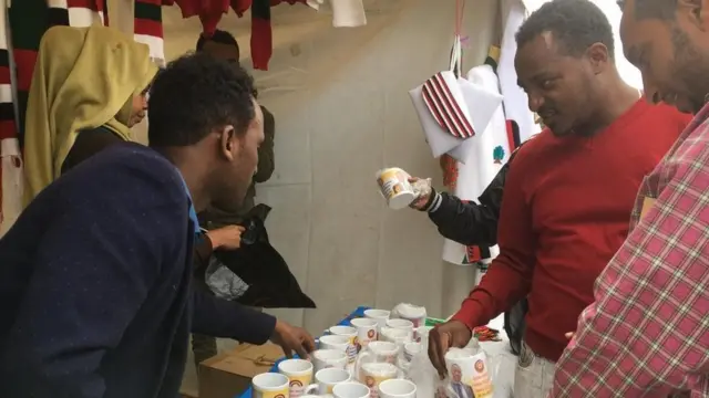 Baazaarii jala-bultii Irreechaa Finfinneetti