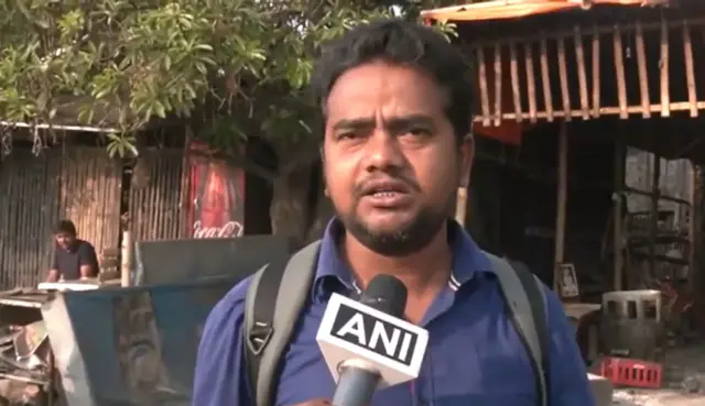 ঘটনার প্রত্যক্ষদর্শী রেলের এক কর্মী