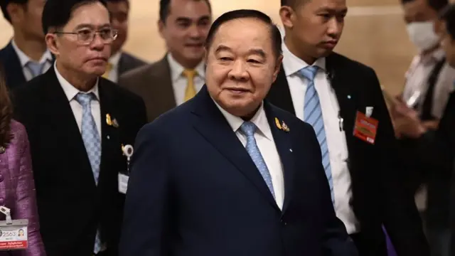 พล.อ.ประวิตร วงษ์สุวรรณ