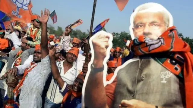 મોદીની તસવીર