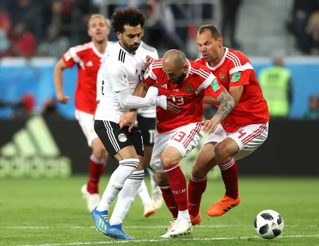 Last last even di mighty Mohamed Salah no fit free Egypt free from dia World Cup palava.