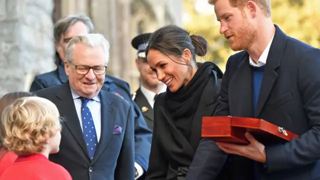 Harry, Markle, Inggris, Wales