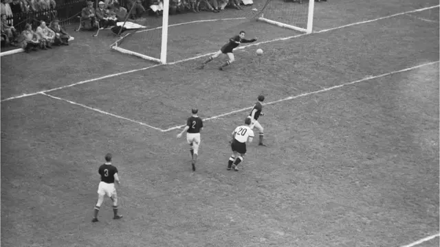 آلمان غربی انتقامش از مجارستان را در فینال گرفت