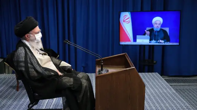 ارتباط تصویری رهبر ایران با رئیس جمهور و اعضای دولت به مناسبت هفته دولت
