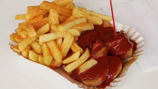 L'obésité et le surpoids résultent d'excès d'alimentation en quantité et en qualité dans le corps.