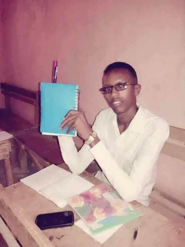 NOLOSHII XASAN NADAARA