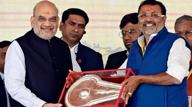 अमित शाहर और निशिकांत दुबे 