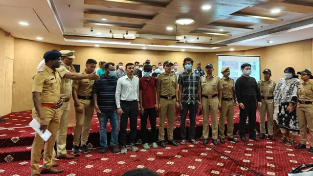 म्यानमारमधून सोडवलेले भारतीय आणि मुंबई पोलीस कर्मचारी