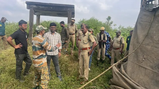 புலியை கூண்டு வைத்து பிடித்தது எப்படி?, ஆட்கொல்லி புலி சிக்குமா? 