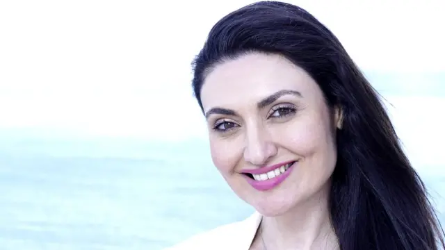 Azadeh Williams, fondatrice d'AZK Media