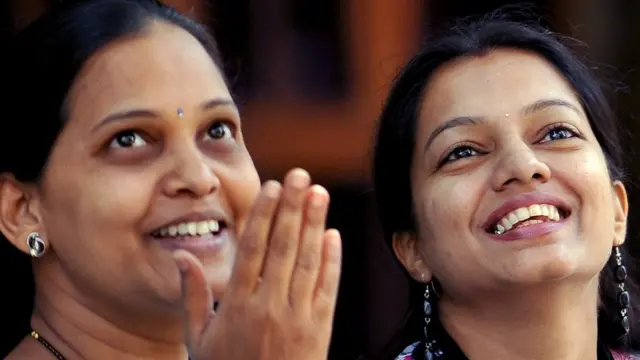 महिलाएं