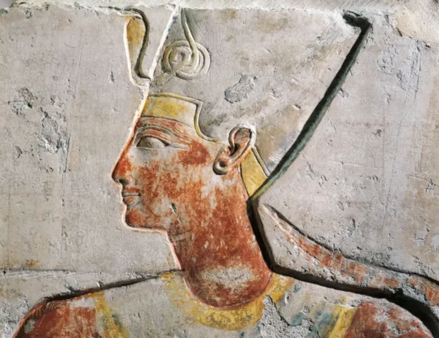 نقش برجسته رامسس دوم در یکی از معابدش در ابیدوس 