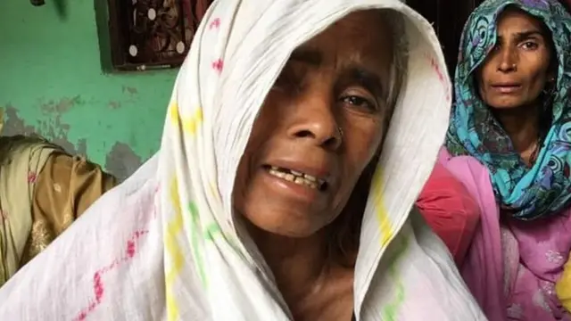 গুলাম আহমেদের বাড়িতে চলছে শোকের মাতম।