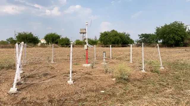 पर्जन्यमापक यंत्र