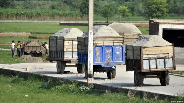 ਪੂਰਬੀ ਉੱਤਰ ਪ੍ਰਦੇਸ਼ ਦਾ ਮਾਫ਼ੀਆ