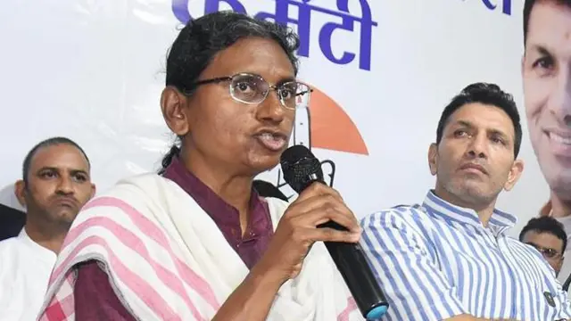 मीनाक्षी नटराजन