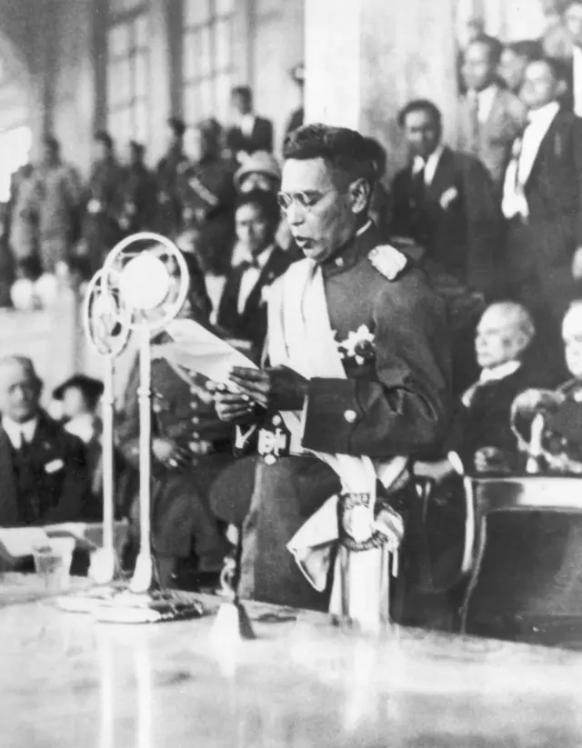 Maximiliano Hernández Martínez al tomar el gobierno de El Salvador