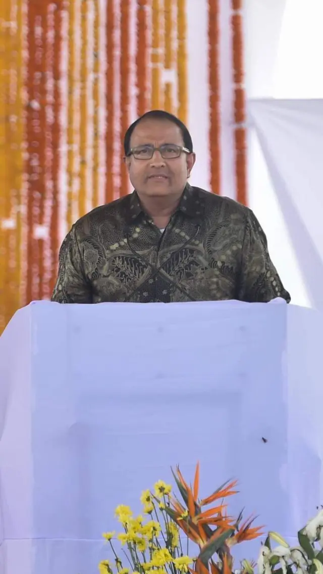 అమరావతి శంకుస్థాపన సభలో ఈశ్వరన్