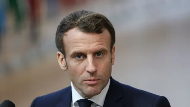 ফরাসী প্রেসিডেন্ট ম্যাক্র: 'পশ্চিমা বিশ্ব ক্রমশ দুর্বল হচ্ছে।'