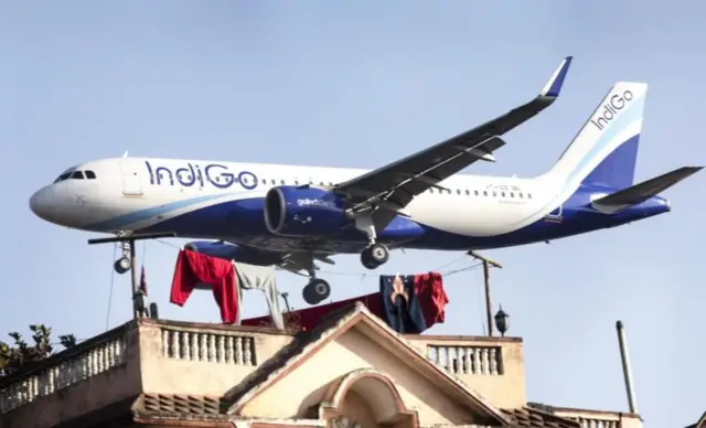 नेपाली आकाशमा भारतीय विमान