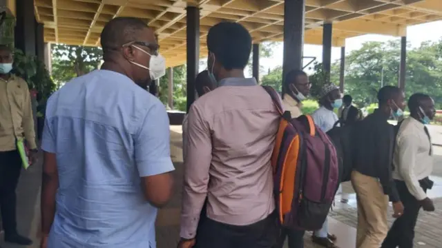 Doctors for Nigeria dey participate for recruitment exercise wit foreign kontri