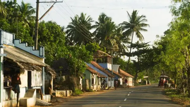 ஊரக உள்ளாட்சி பஞ்சாயத்து 100 நாள் வேலை