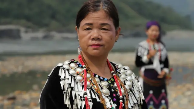 တန်ဖရဲရွာသူ ဒေါ်လုရာ