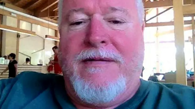 布鲁斯·麦克阿瑟（Bruce McArthur）