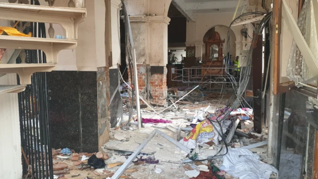 श्रीलंका धमाका