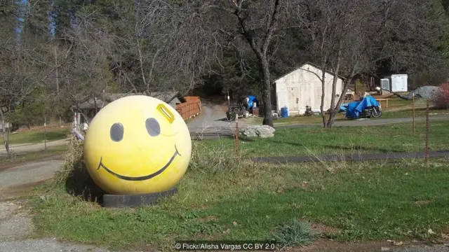 मुस्कुराहट